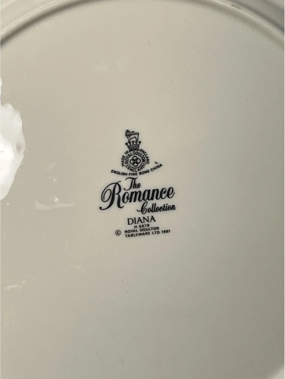 Royal Doulton 1980s 3 Piece Plate Setting Diana Romance Collection Bone China
